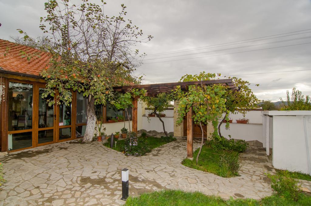Guest House Villa Elma Nevsha Zewnętrze zdjęcie